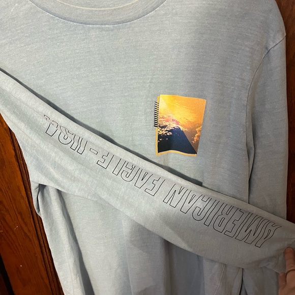 American Eagle long sleeve tee size s - Picture 2 of 3